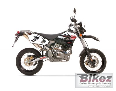 2006 UM SMF 200 photo